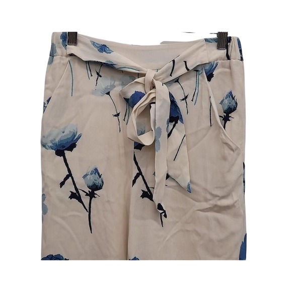 Aritzia Wilfred Cropped Slacks Size Small White & Blue Lightweight Trousers - Picture 4 of 5